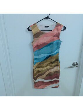 Multicolor Waves Sleeveles Stretchy Sheath Dress Venus XS